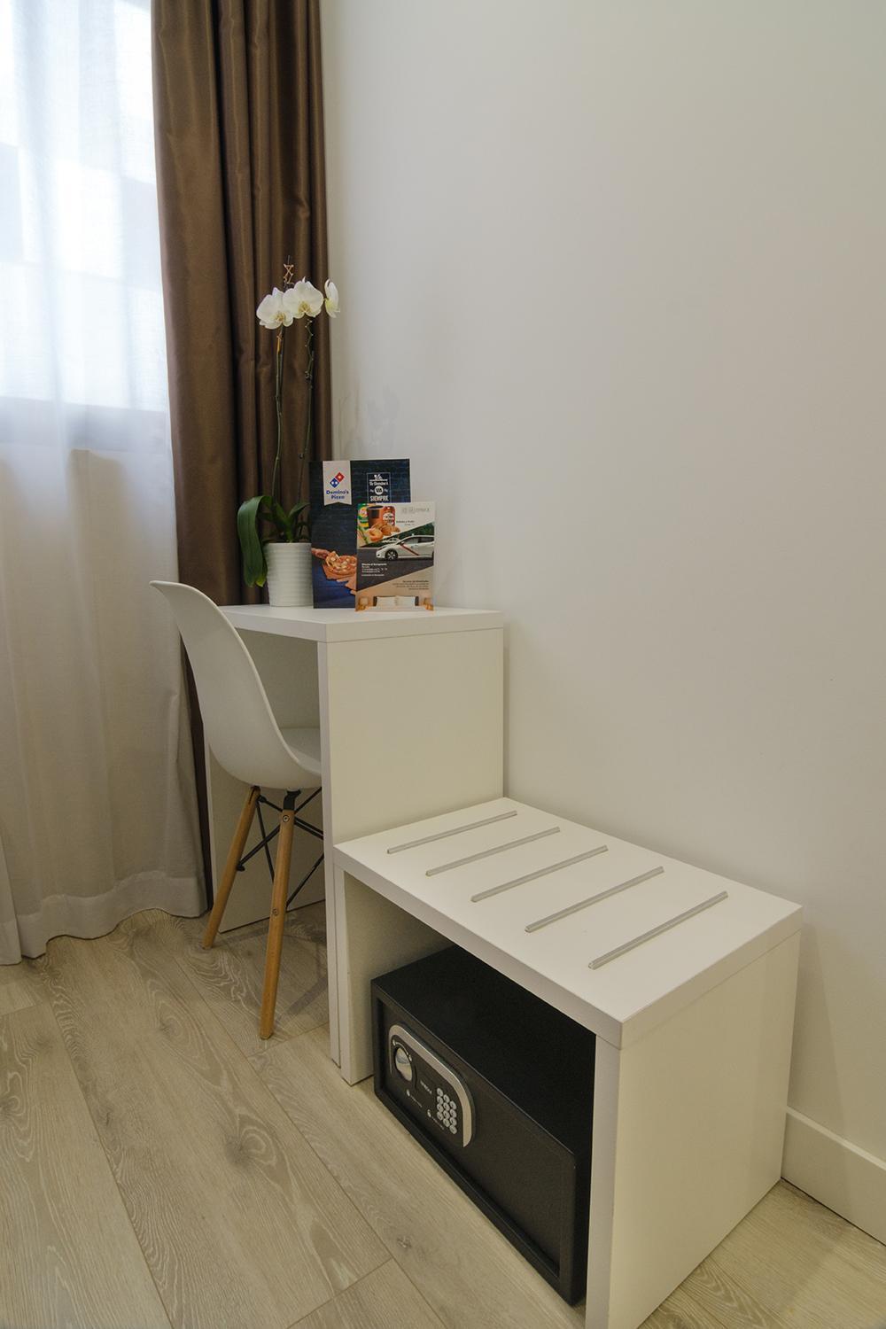 Hotel Bestprice Alegria Madrid Ngoại thất bức ảnh