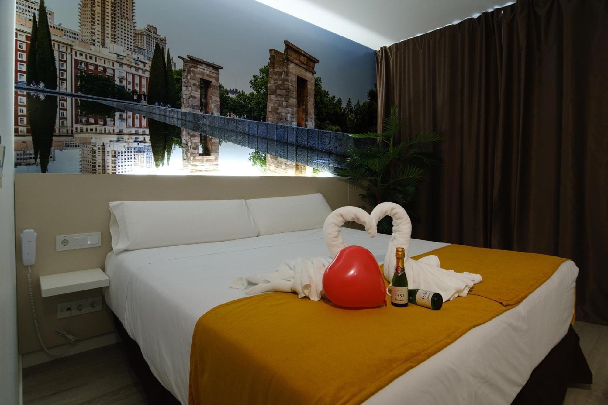 Hotel Bestprice Alegria Madrid Ngoại thất bức ảnh