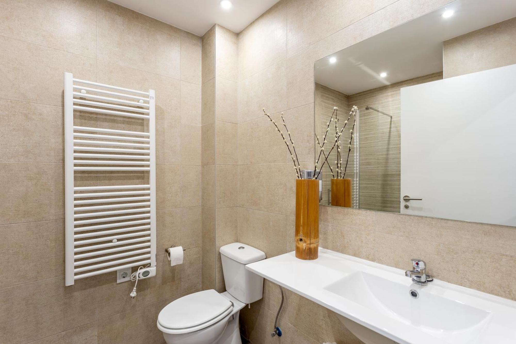 Hotel Bestprice Alegria Madrid Ngoại thất bức ảnh