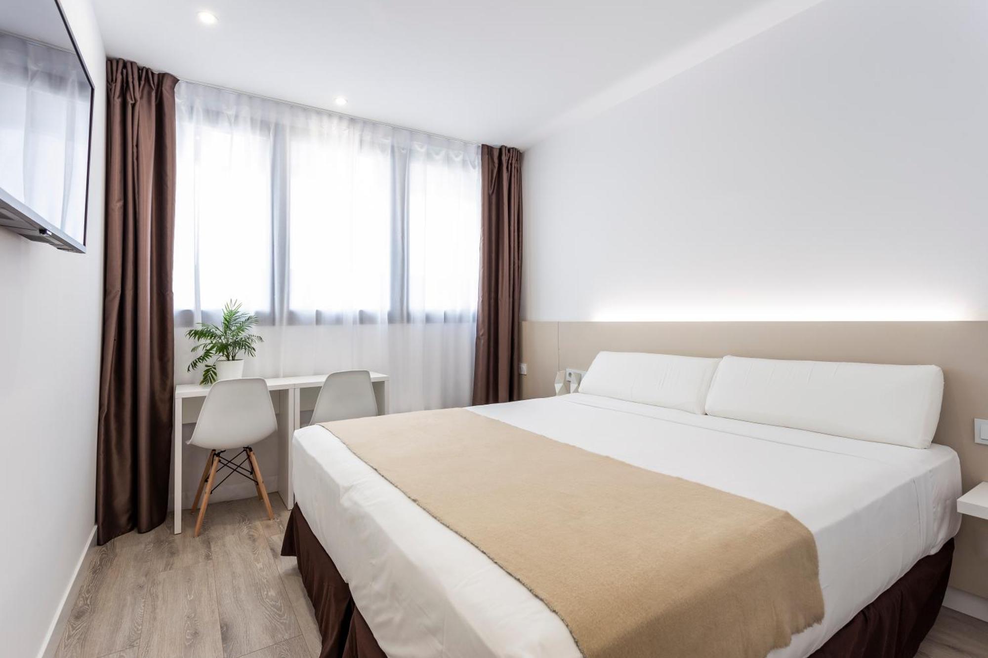 Hotel Bestprice Alegria Madrid Ngoại thất bức ảnh