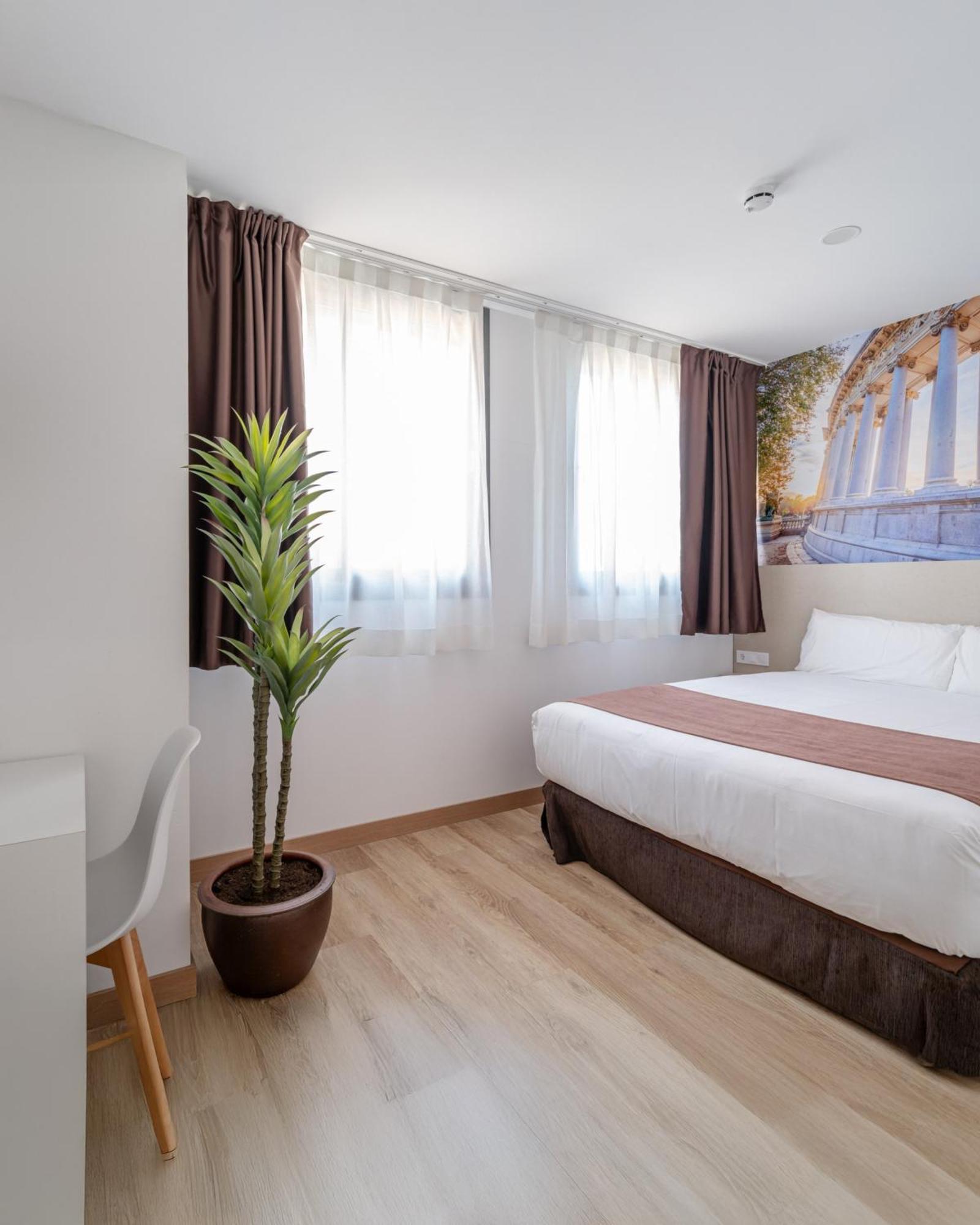 Hotel Bestprice Alegria Madrid Ngoại thất bức ảnh